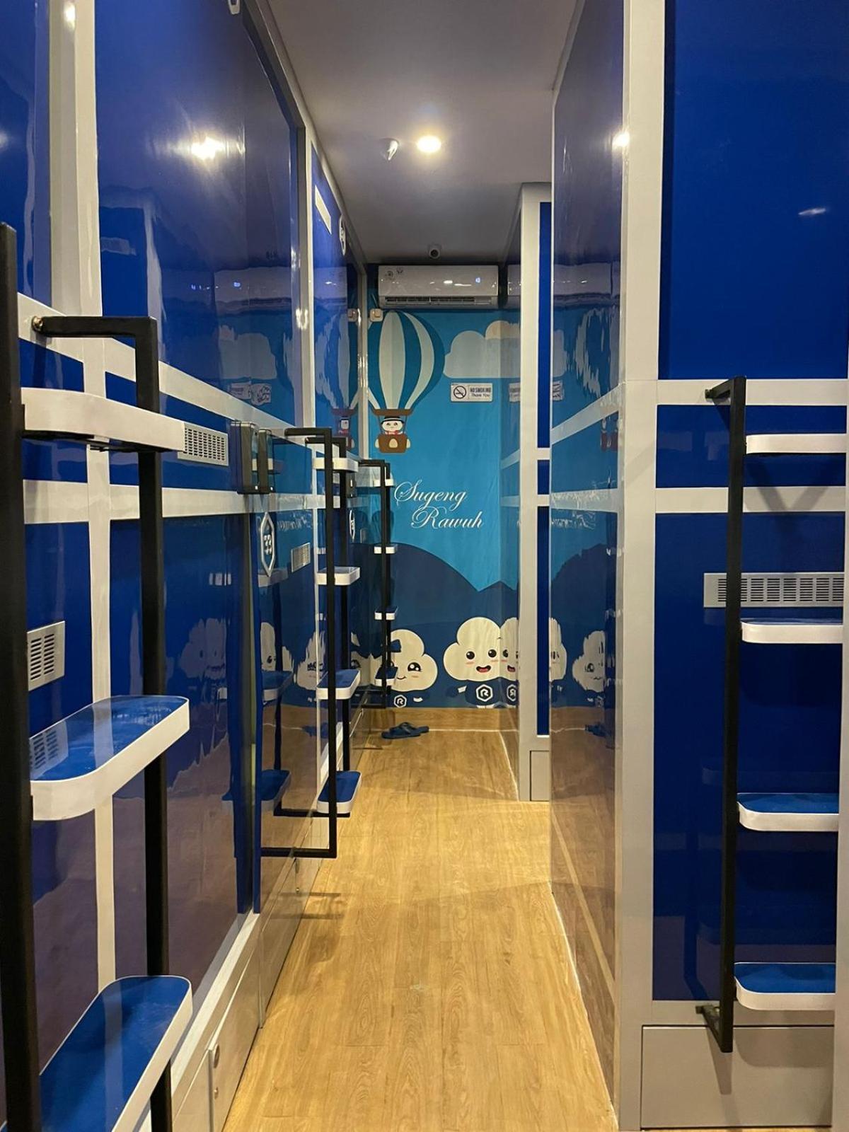 Hotel Rosalyne Sleepbox Tugu 2 Yogyakarta Exteriér fotografie